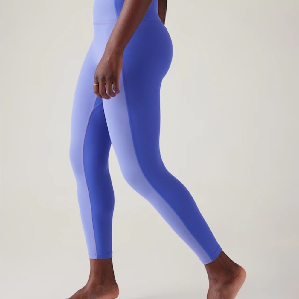 Athleta Transcend 7/8 Tight